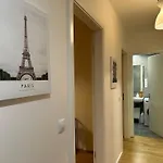 4 Room, 2 Bath, Parking *