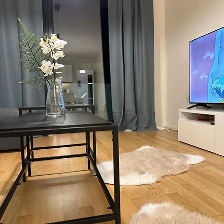 4 Room, 2 Bath, Parking * Prága