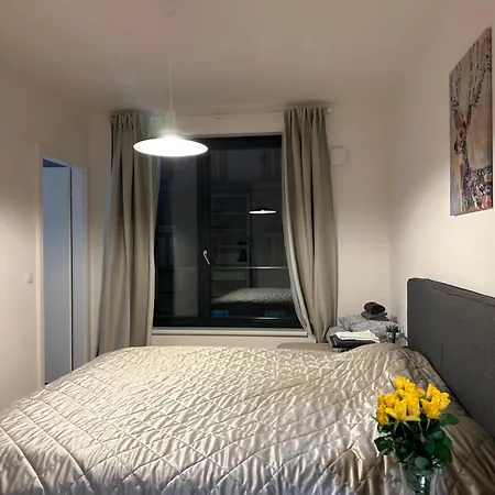 4 Room, 2 Bath, Parking Apartament