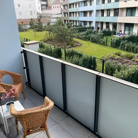 公寓 4 Room, 2 Bath, Parking 布拉格