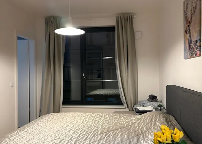 4 Room, 2 Bath, Parking Apartman
