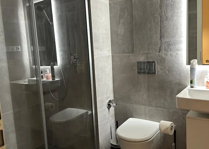 Apartman 4 Room, 2 Bath, Parking